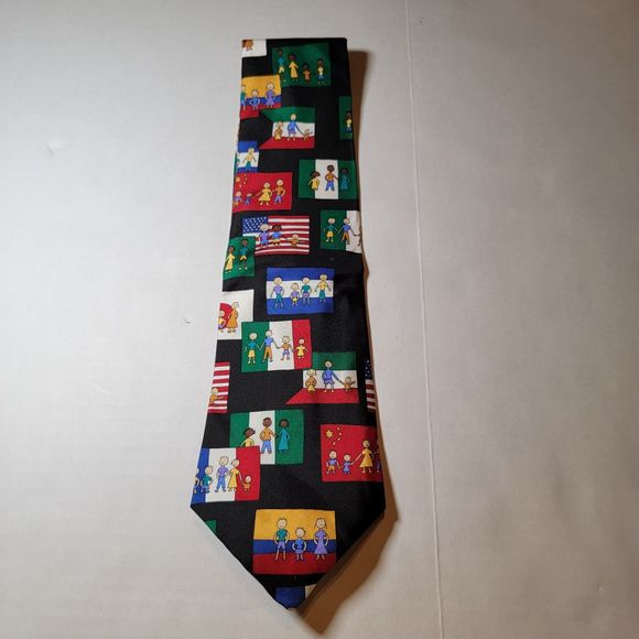 Save The Children Tie Emily, Families And Flags - 100% Silk - Picture 2 of 4
